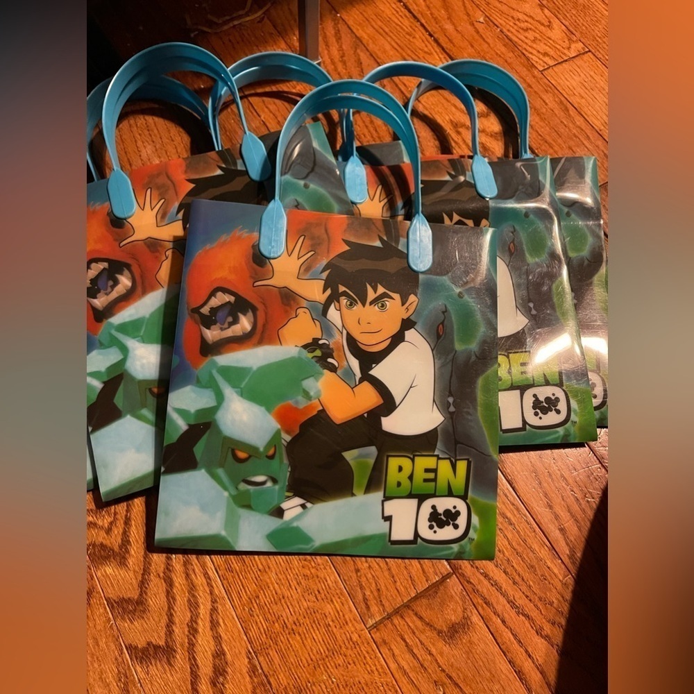 Ben 10 Gift Or Goodie Bags (5) With Handles